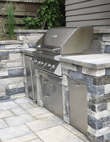 outdoor grilling kitchen